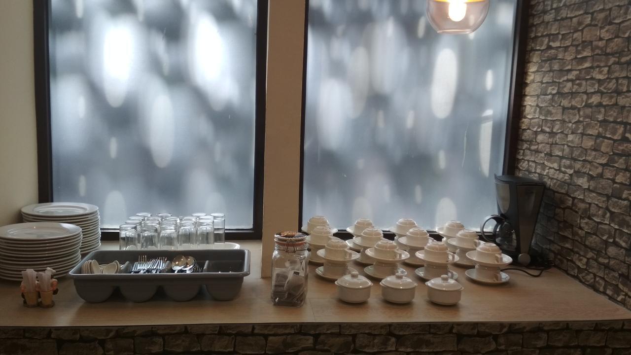 Kitara Hotel Jakarta Eksteriør bilde